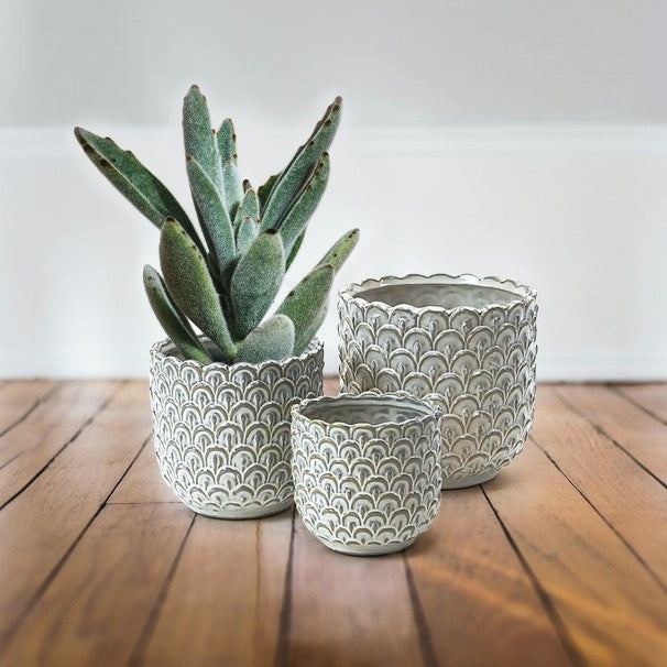 Cream Ceramic Bowl With Scale Pattern