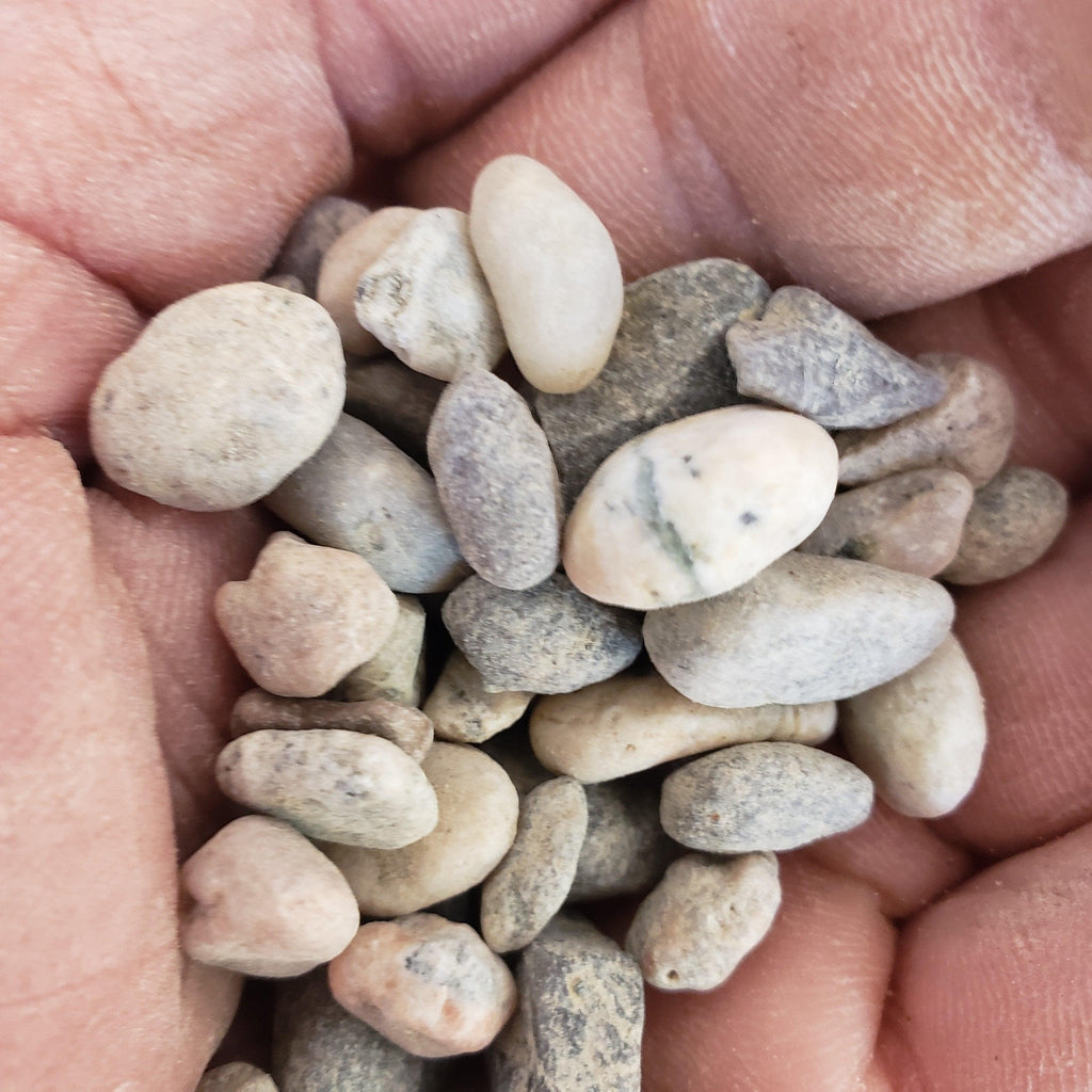 Del rio pebble river rock